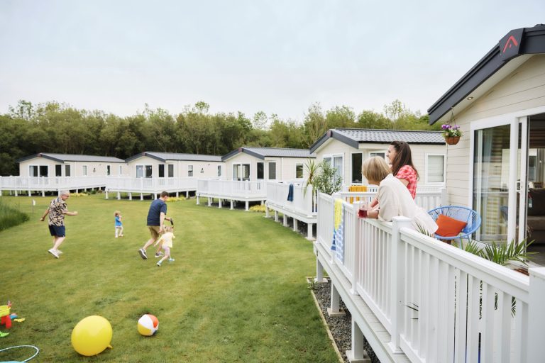The finest breaks in a gold caravan